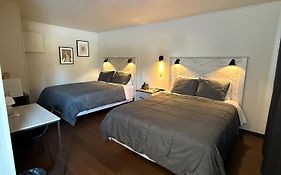 New Country Motel